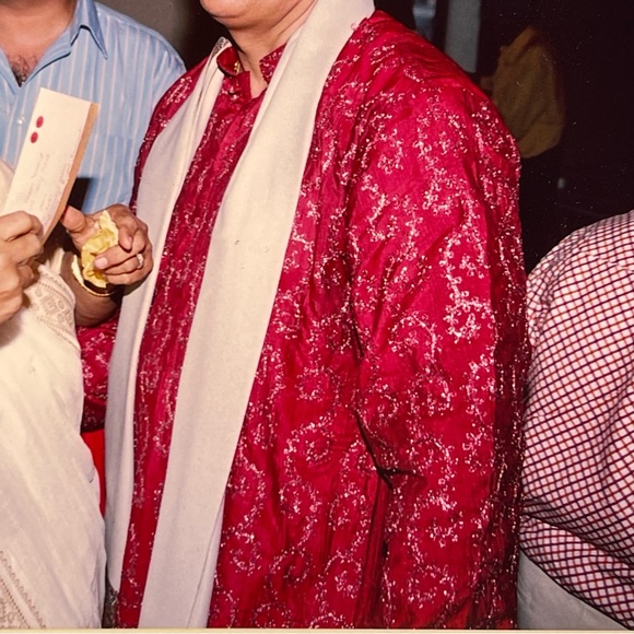 🟡Maroon Kurta for men with Fine Silver Embroidery - Picture 5 of 15